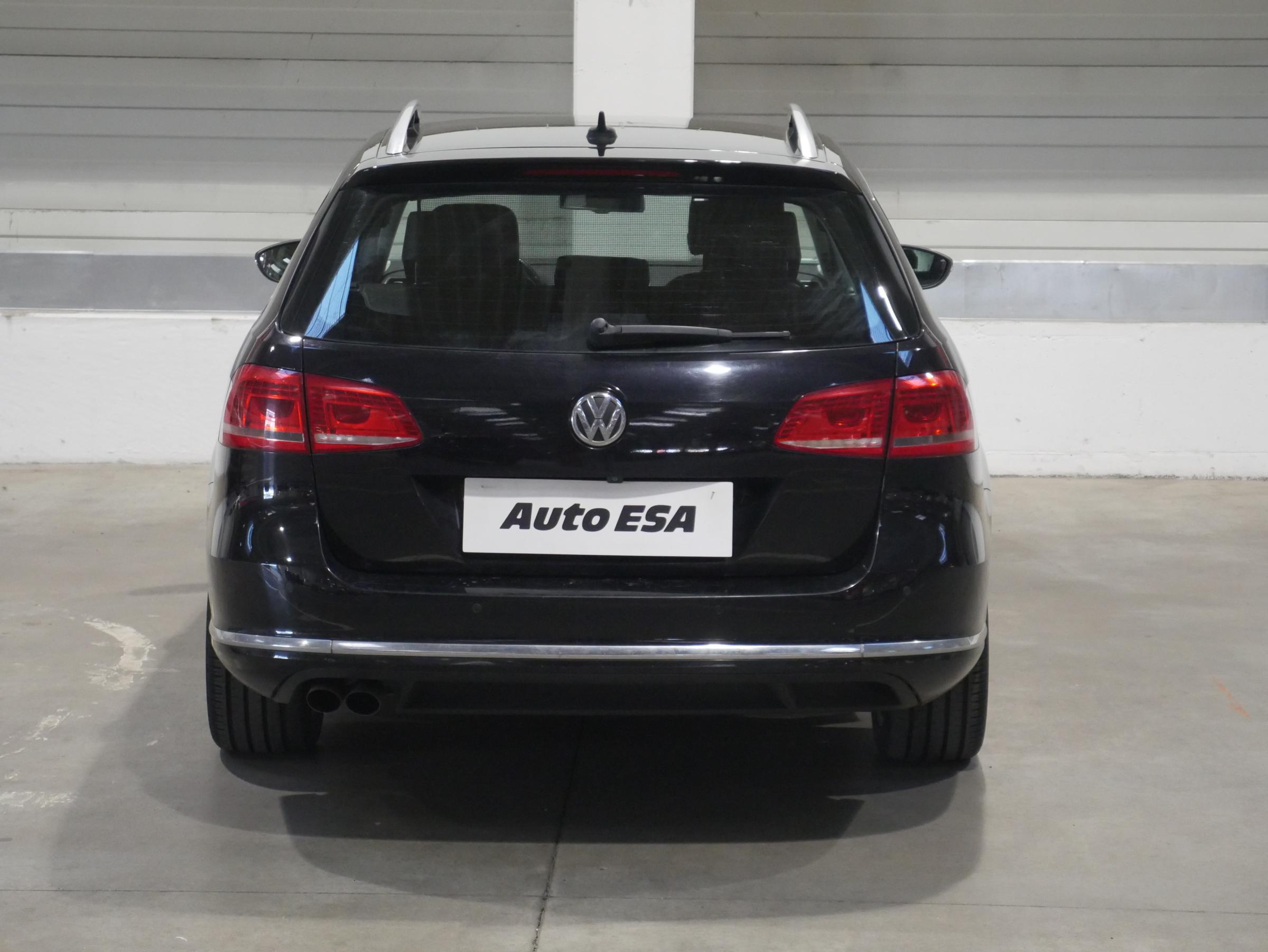 Volkswagen Passat, 2012 - pohled č. 5