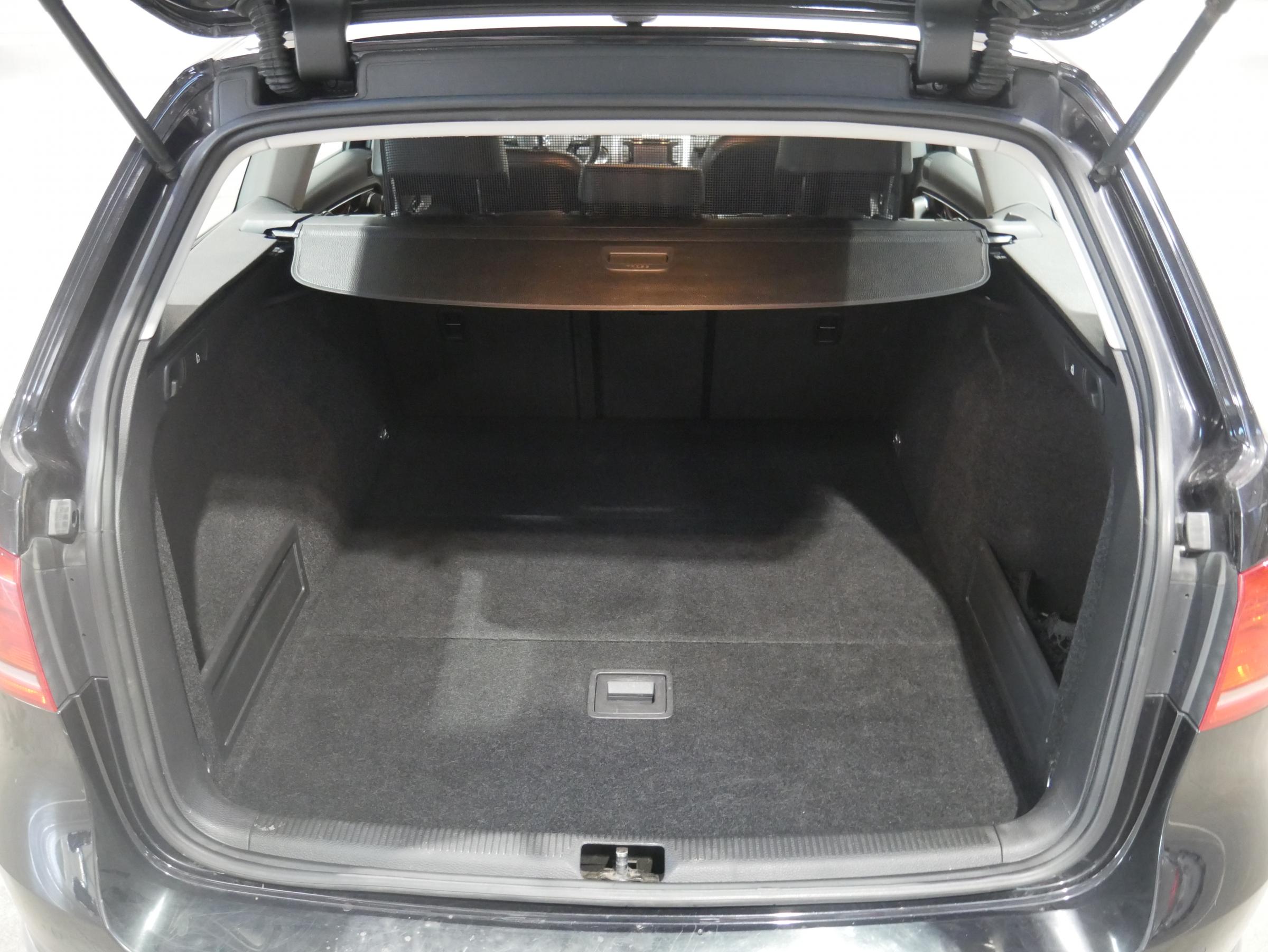 Volkswagen Passat, 2012 - pohled č. 7