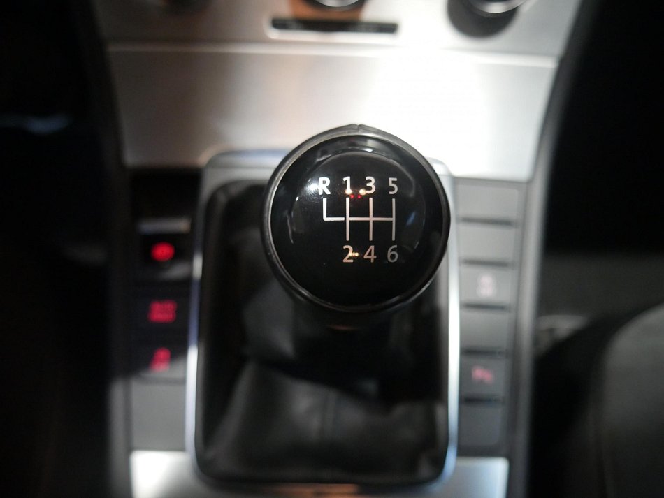 Volkswagen Passat 2.0TDi 