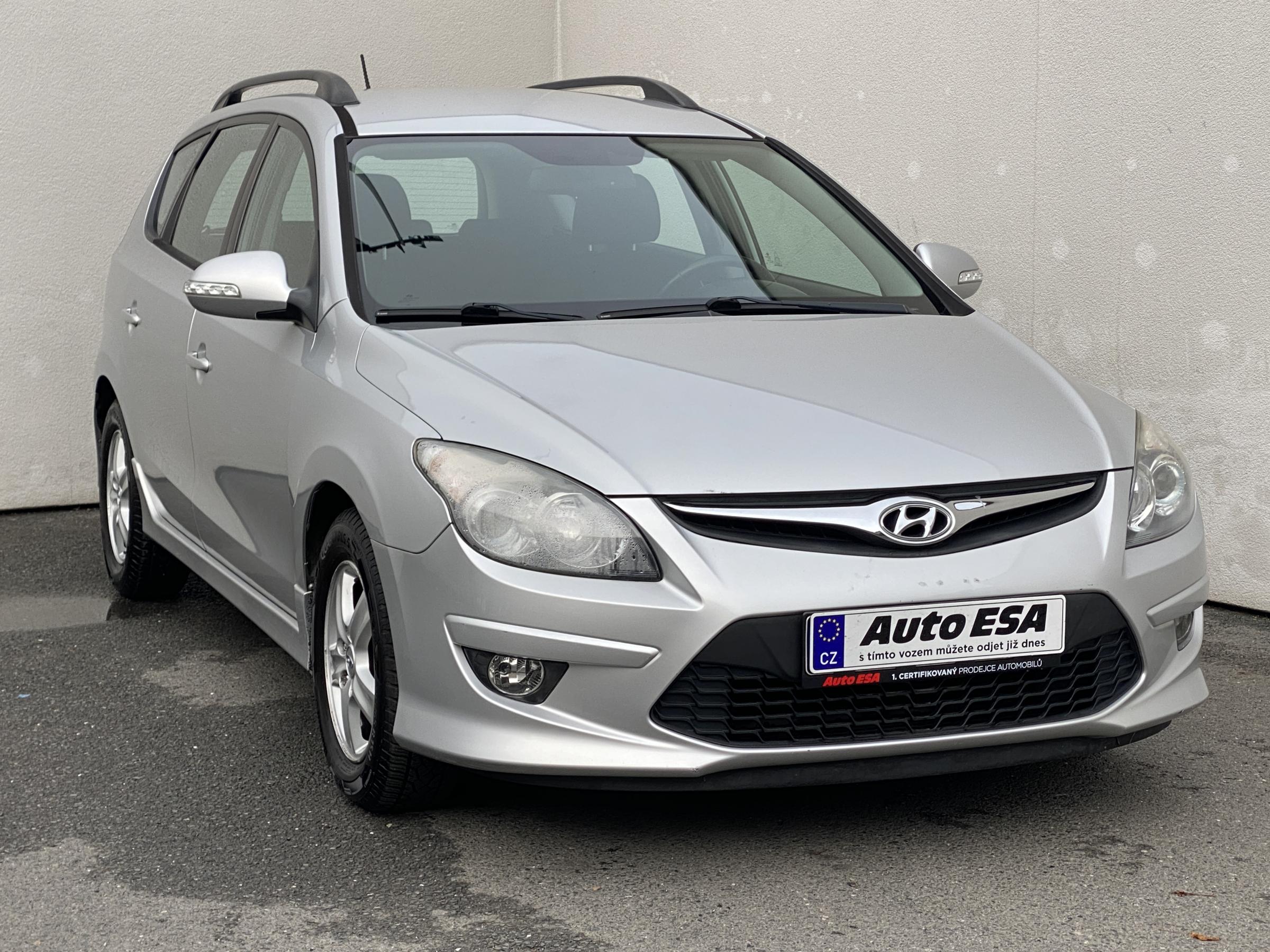 Hyundai i30, 2012