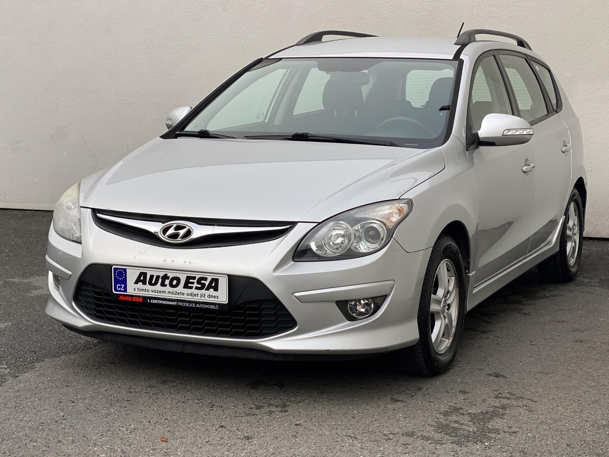 Hyundai i30, 2012 - pohled č. 3