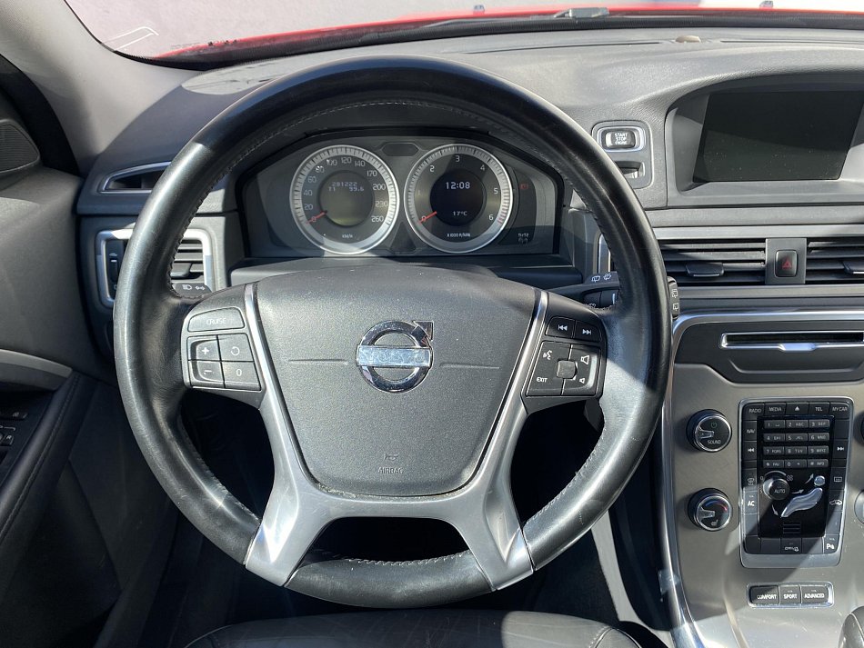 Volvo V70 2.0 D Momentum