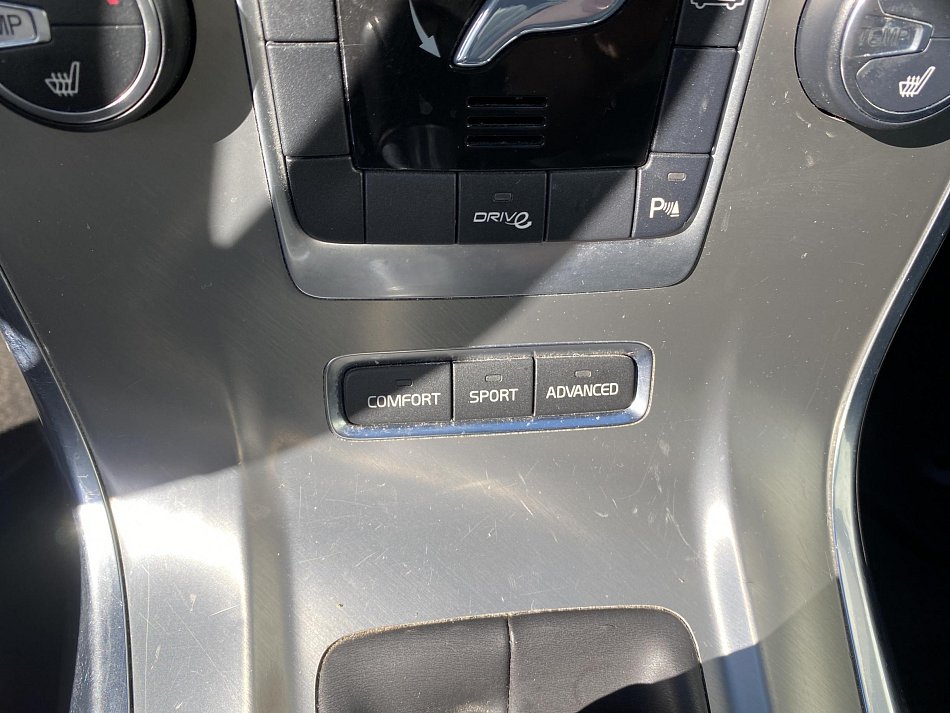 Volvo V70 2.0 D Momentum