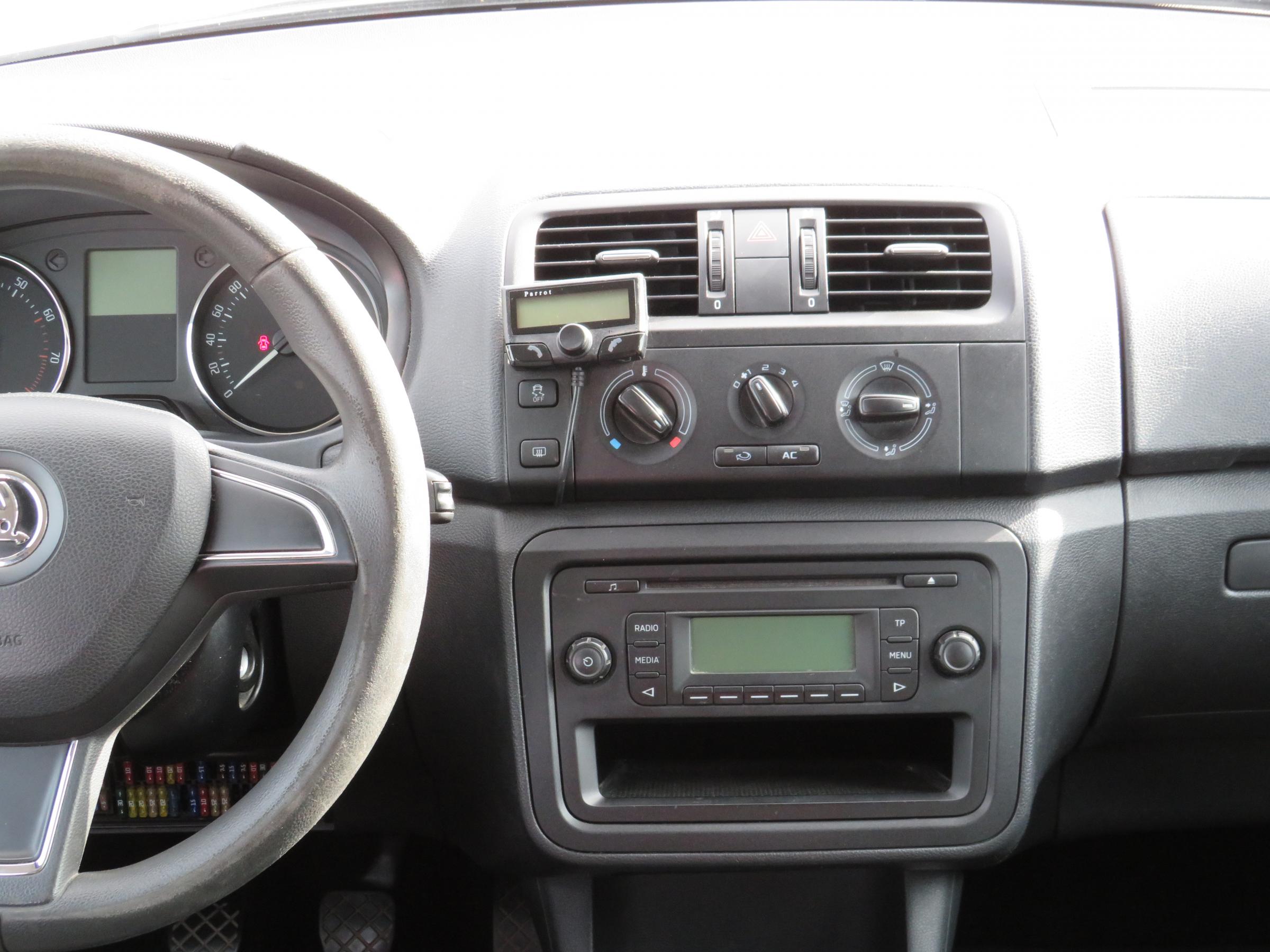 Škoda Fabia II, 2014 - pohled č. 11