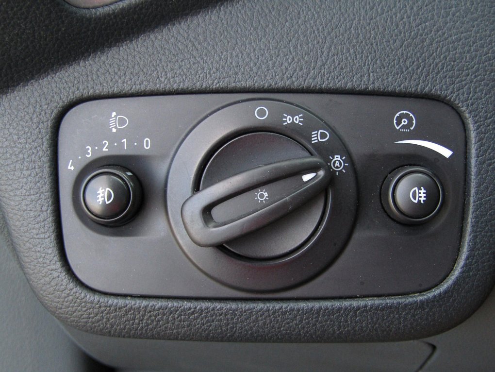 Ford Grand C-MAX 1.6i 