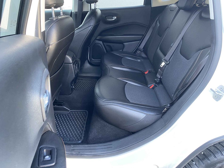 Jeep Compass 1.4 M-Air Limited 4WD
