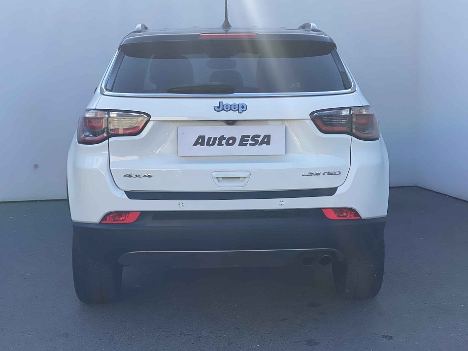 Jeep Compass 1.4 M-Air Limited 4WD