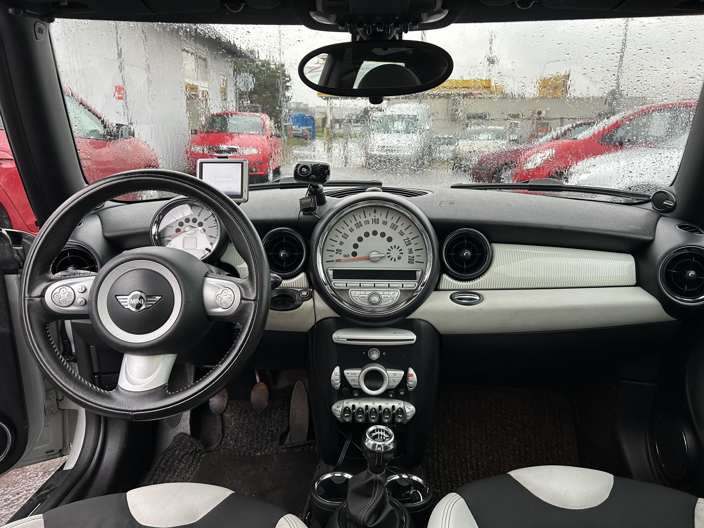 Mini Cooper, 2010 - pohled č. 7