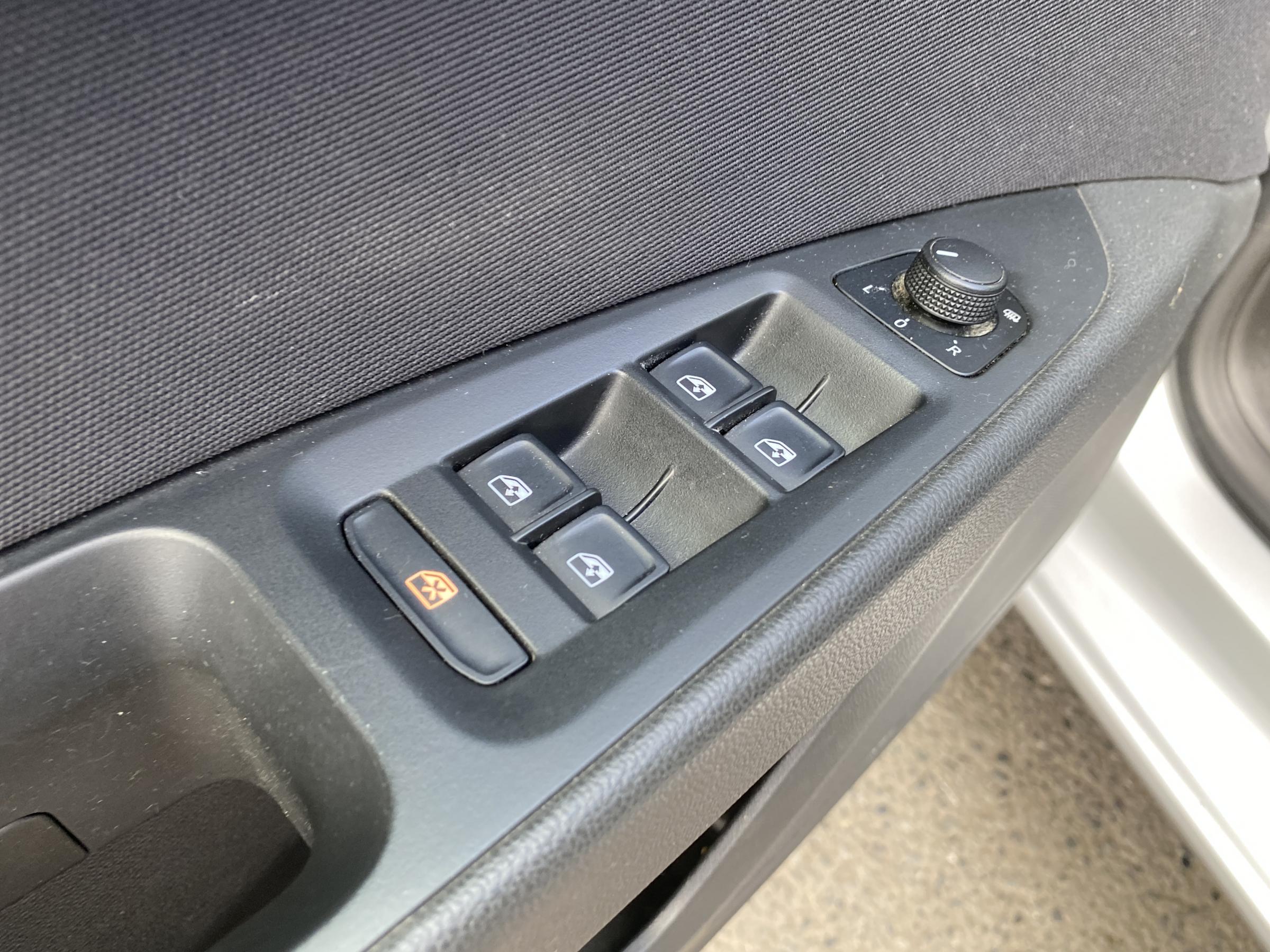 Seat Leon, 2016 - pohled č. 13