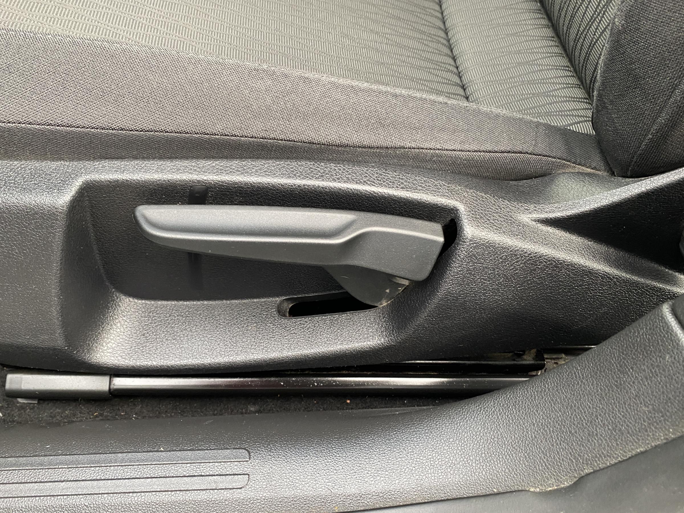 Seat Leon, 2016 - pohled č. 14