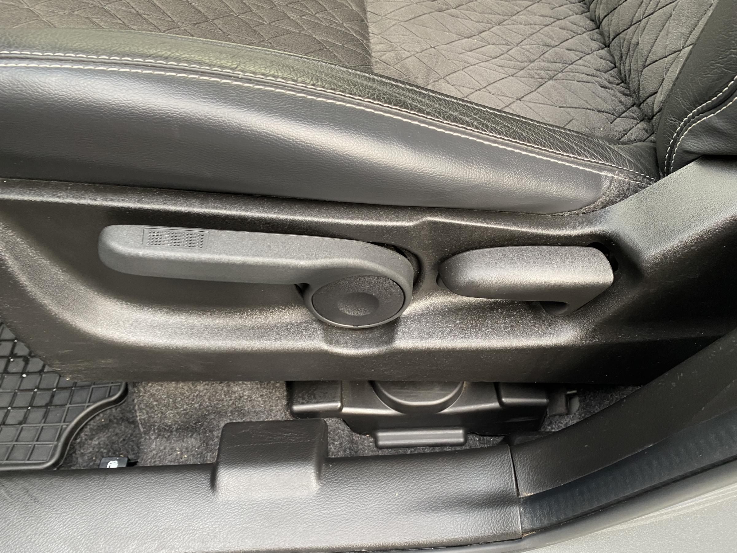 Suzuki Vitara, 2021 - pohled č. 14