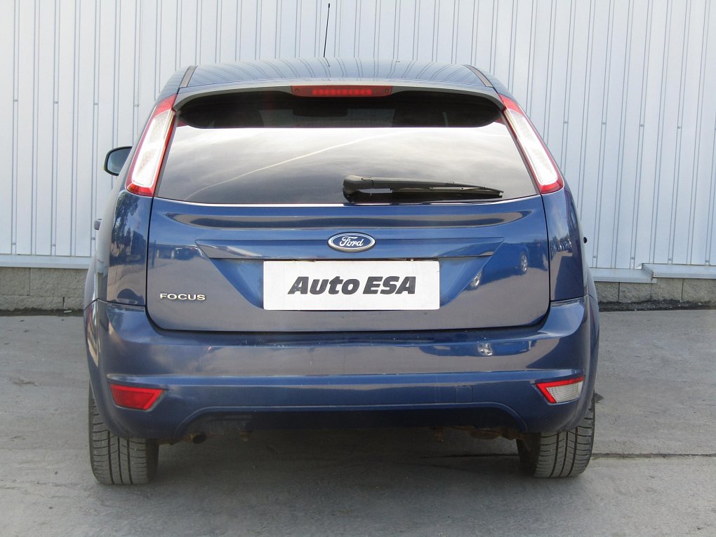 Ford Focus 1.6i 