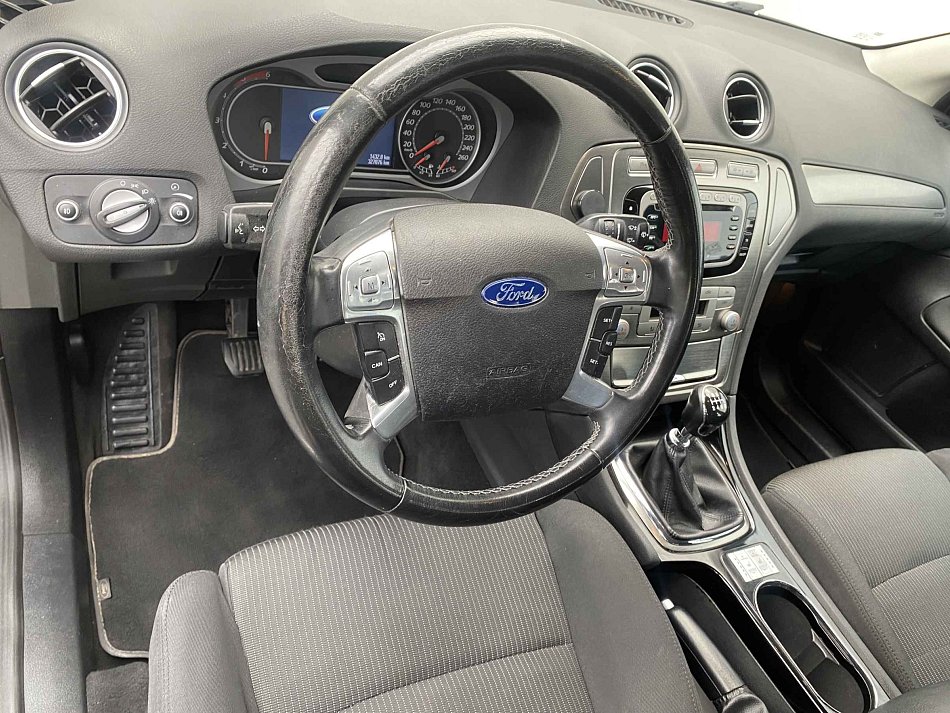 Ford Mondeo 2.2TDCi Titanium