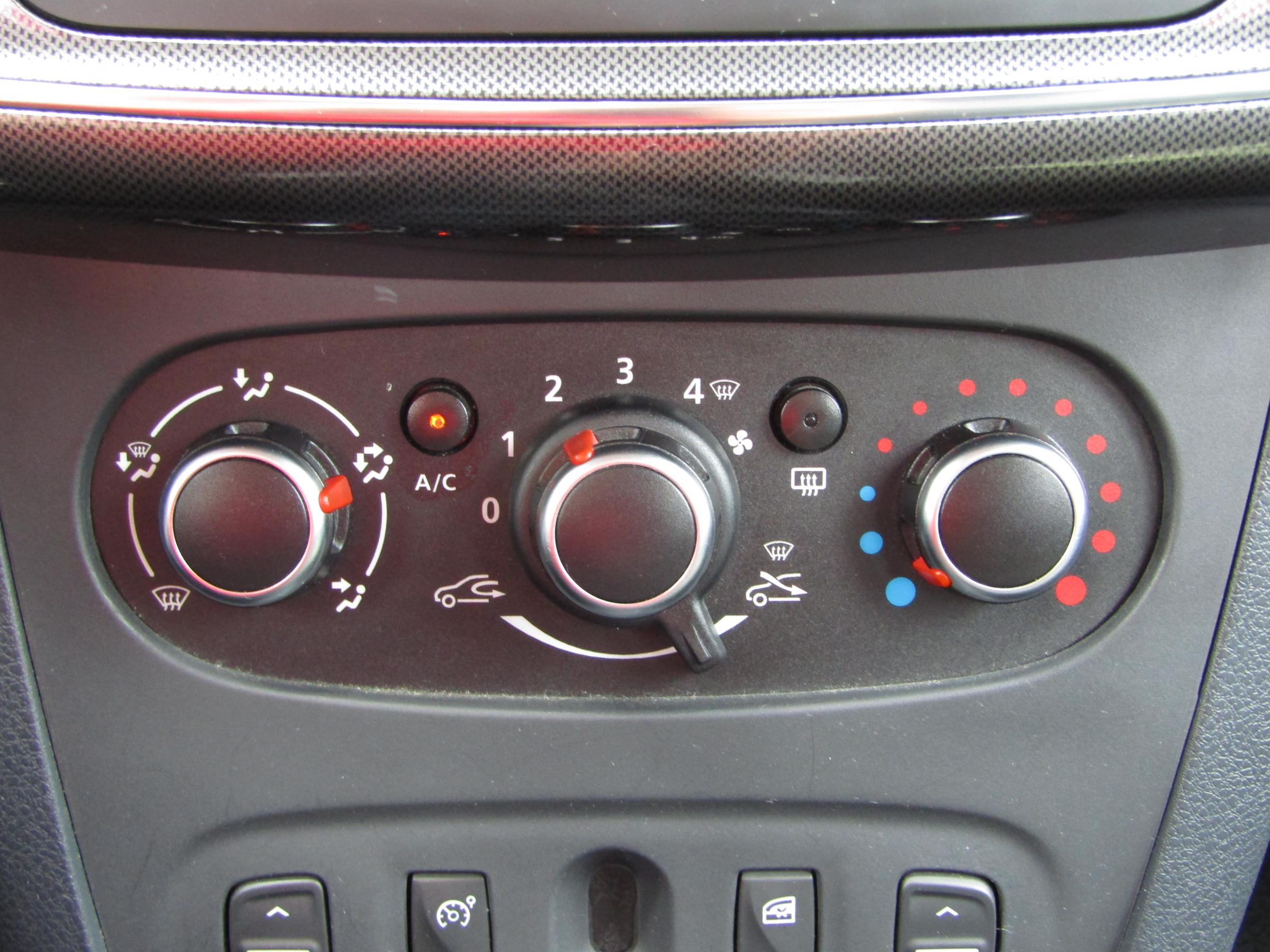 Dacia Sandero, 2017 - pohled č. 15