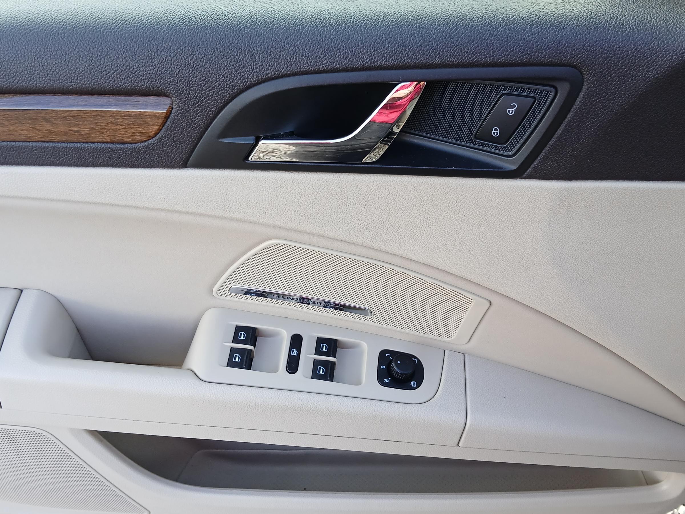 Škoda Superb II, 2014 - pohled č. 12