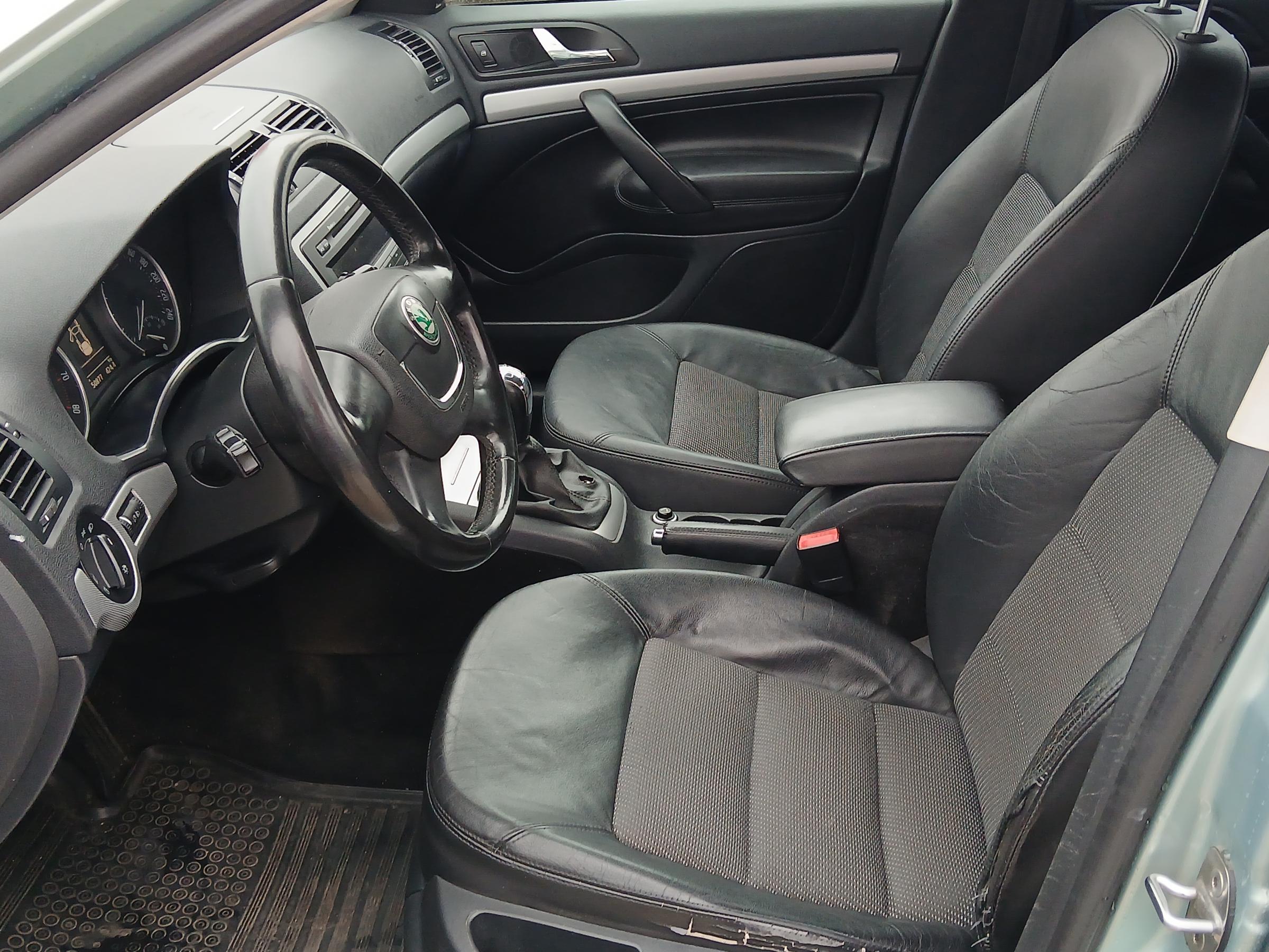 Škoda Octavia II, 2009 - pohled č. 9