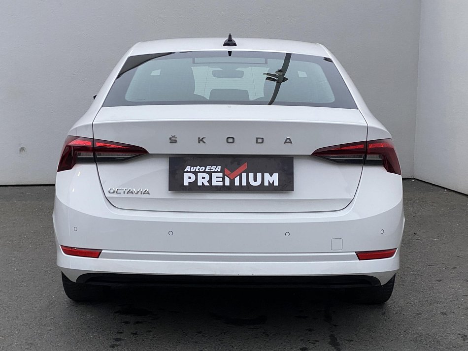 Škoda Octavia IV 1.5 TSi Ambition