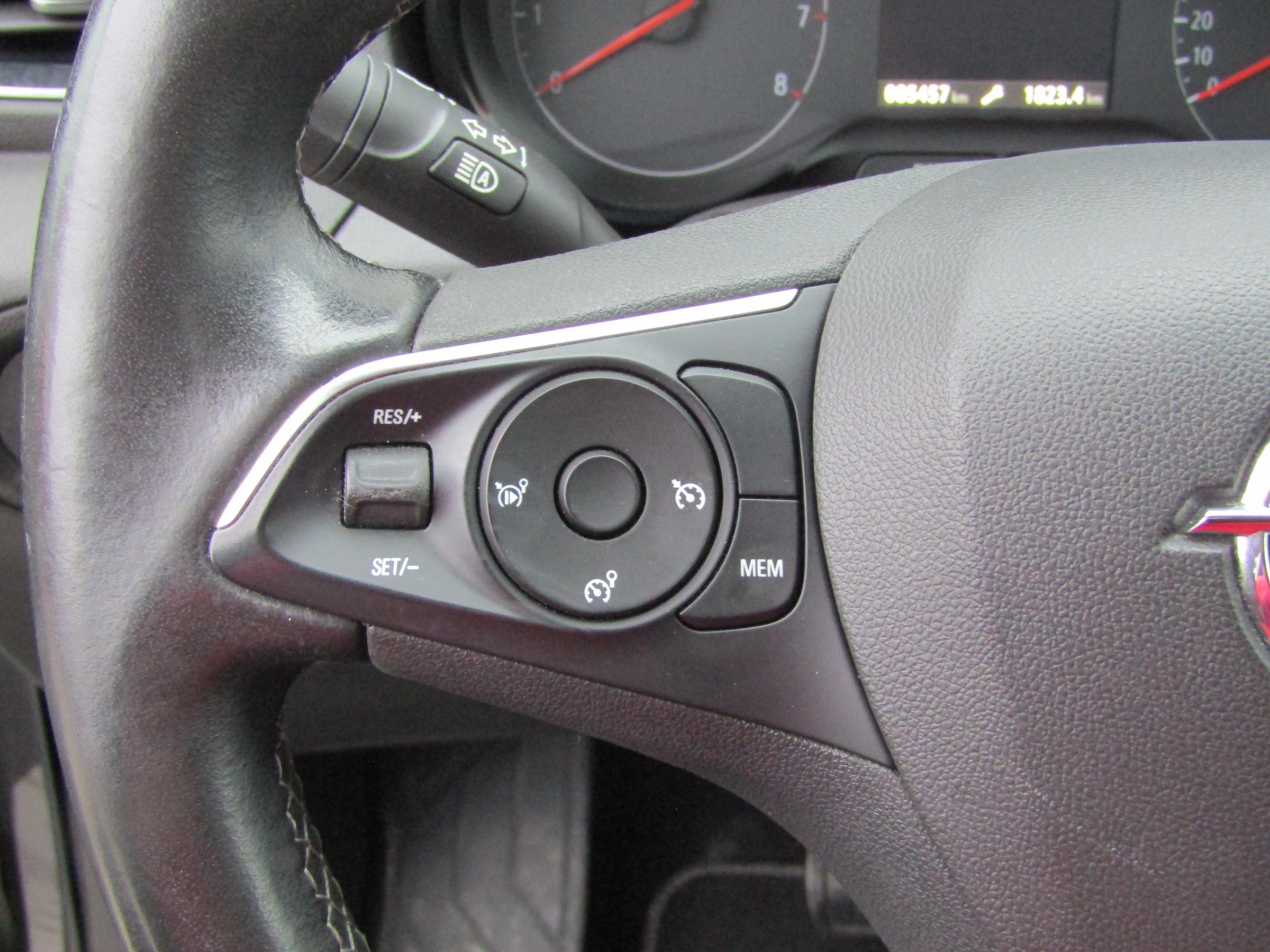 Vauxhall Grandland X, 2019 - pohled č. 17