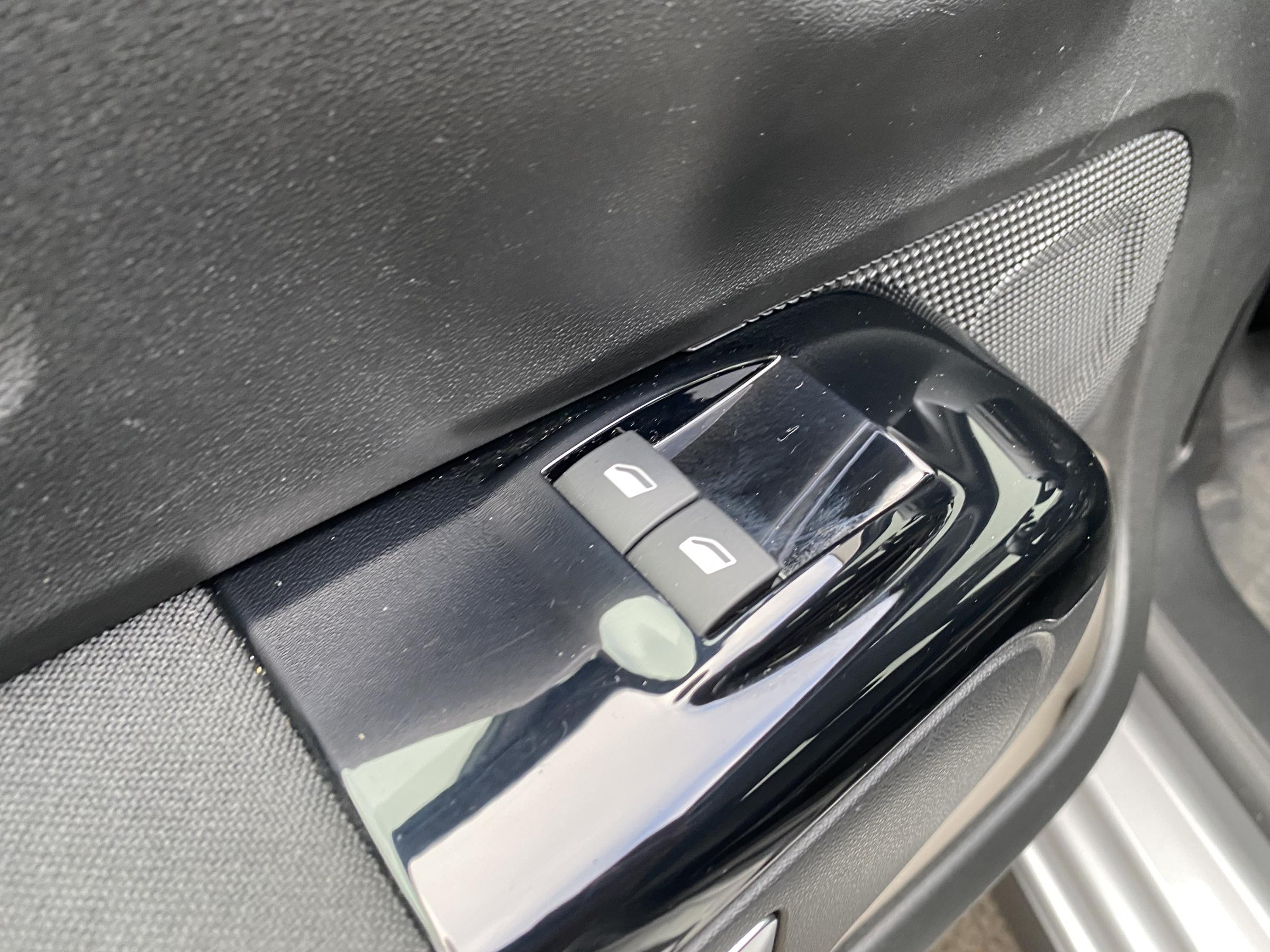 Citroën C3, 2019 - pohled č. 13