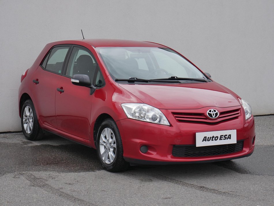 Toyota Auris 1.3VVT-i 