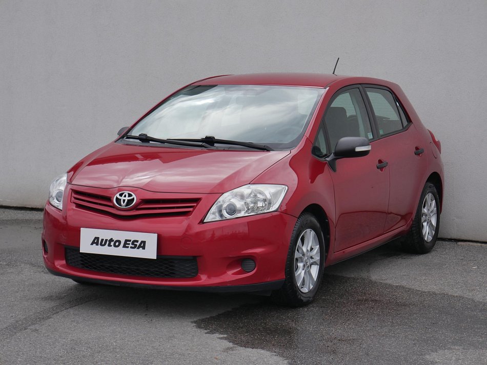 Toyota Auris 1.3VVT-i 