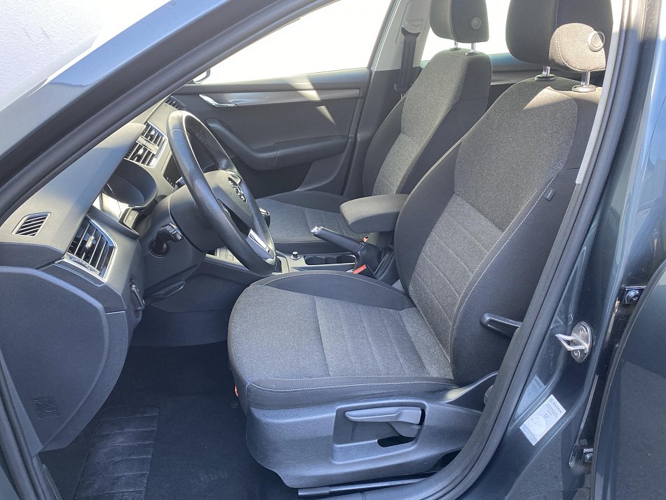Škoda Octavia III 2.0 TDi Soleil