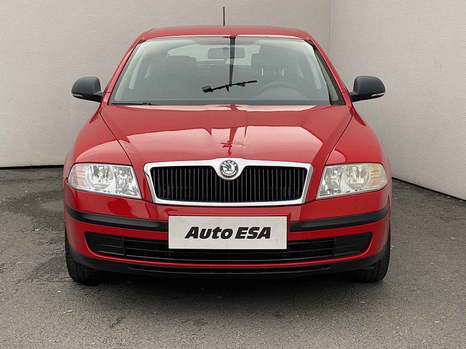 Škoda Octavia II 1.6 MPi Tour