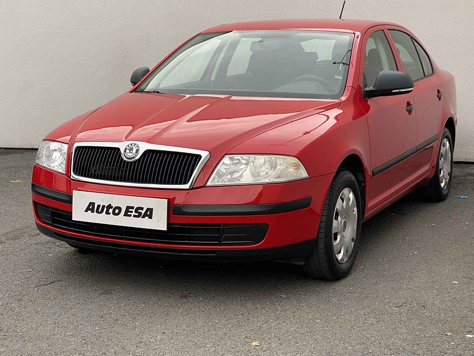 Škoda Octavia II 1.6 MPi Tour