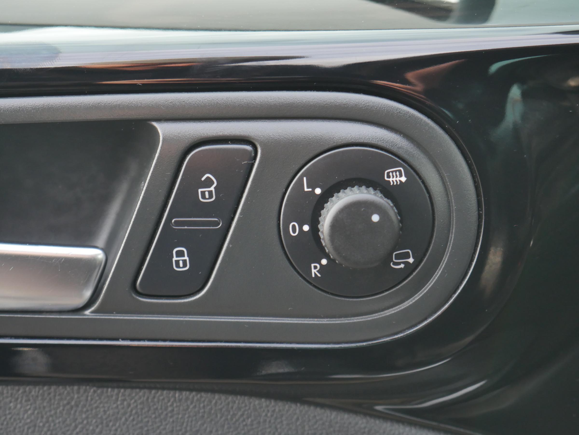 Volkswagen Beetle, 2011 - pohled č. 21