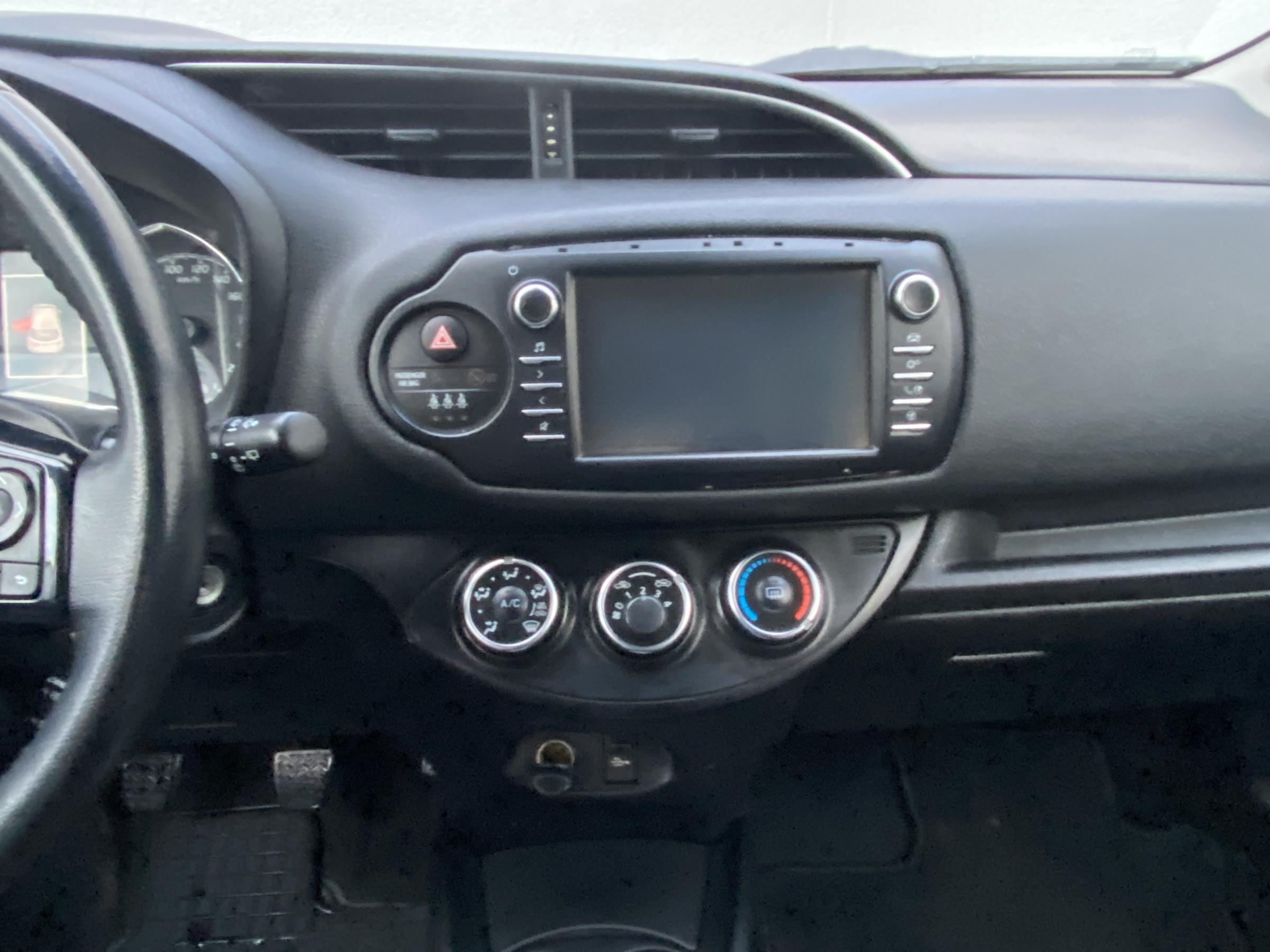 Toyota Yaris, 2017 - pohled č. 12