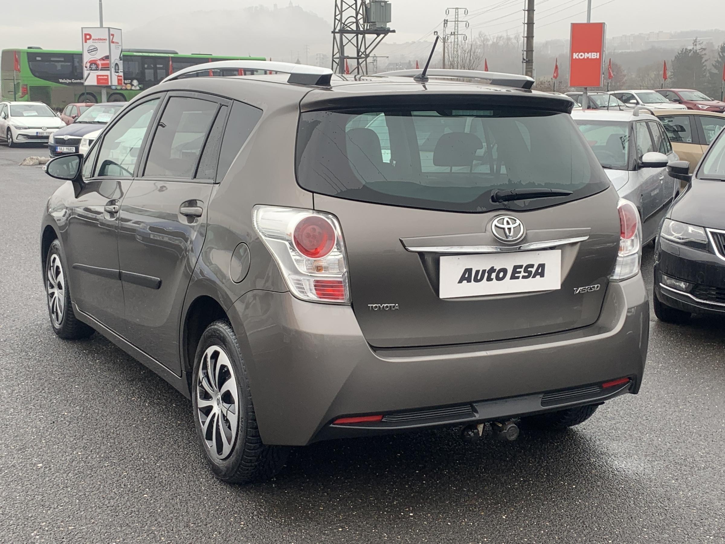 Toyota Verso, 2016 - pohled č. 4