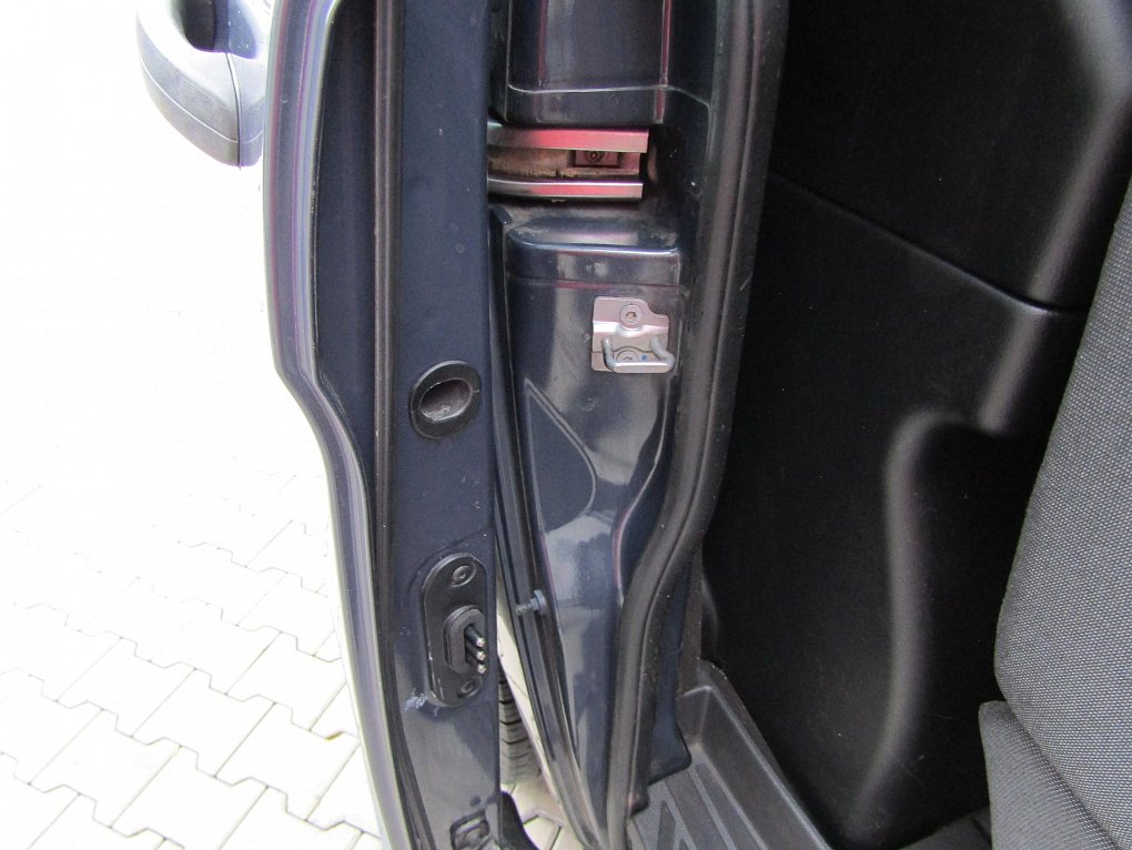 Ford Transit Custom 2.2TDCi Trend 6míst