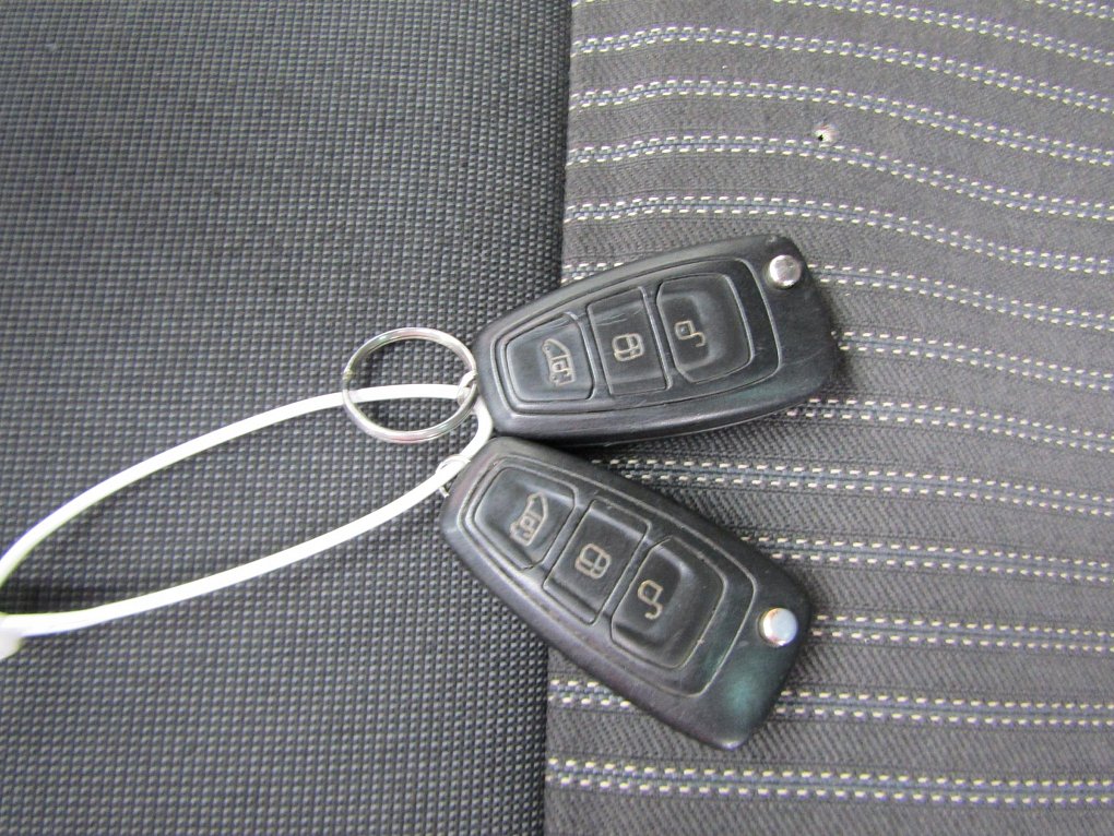 Ford Transit Custom 2.2TDCi Trend 6míst