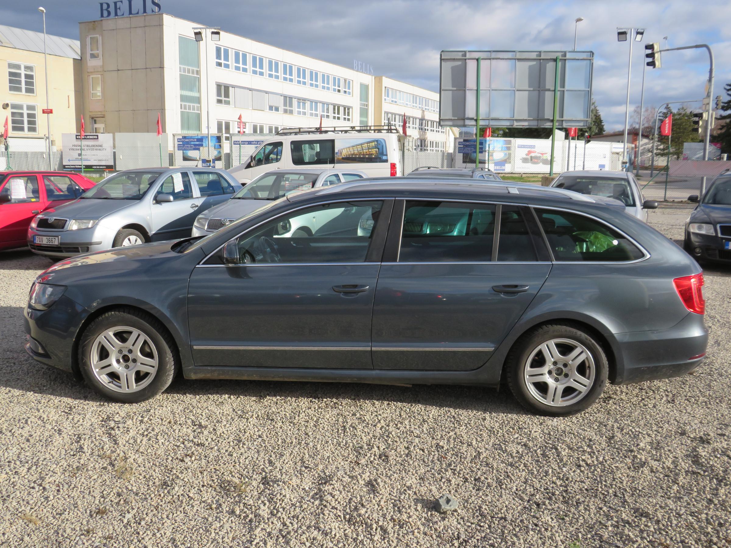 Škoda Superb II, 2014 - pohled č. 8