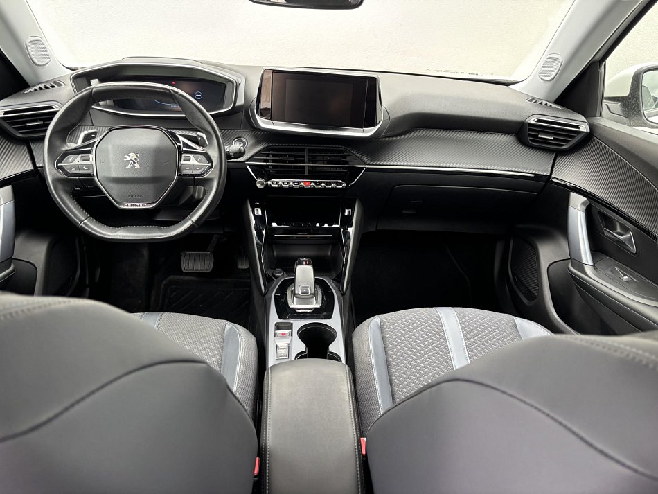 Peugeot 2008 1.2 PT Allure