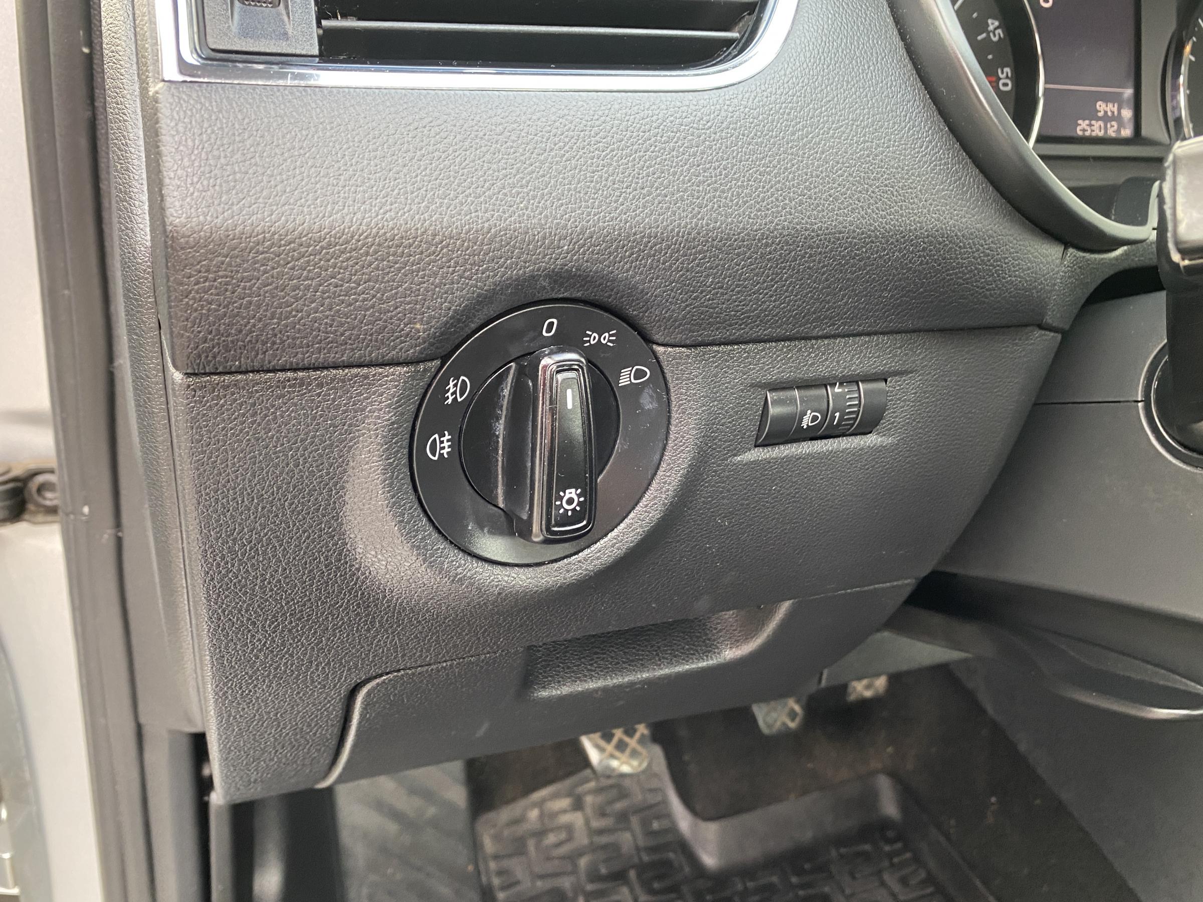 Škoda Octavia III, 2013 - pohled č. 15