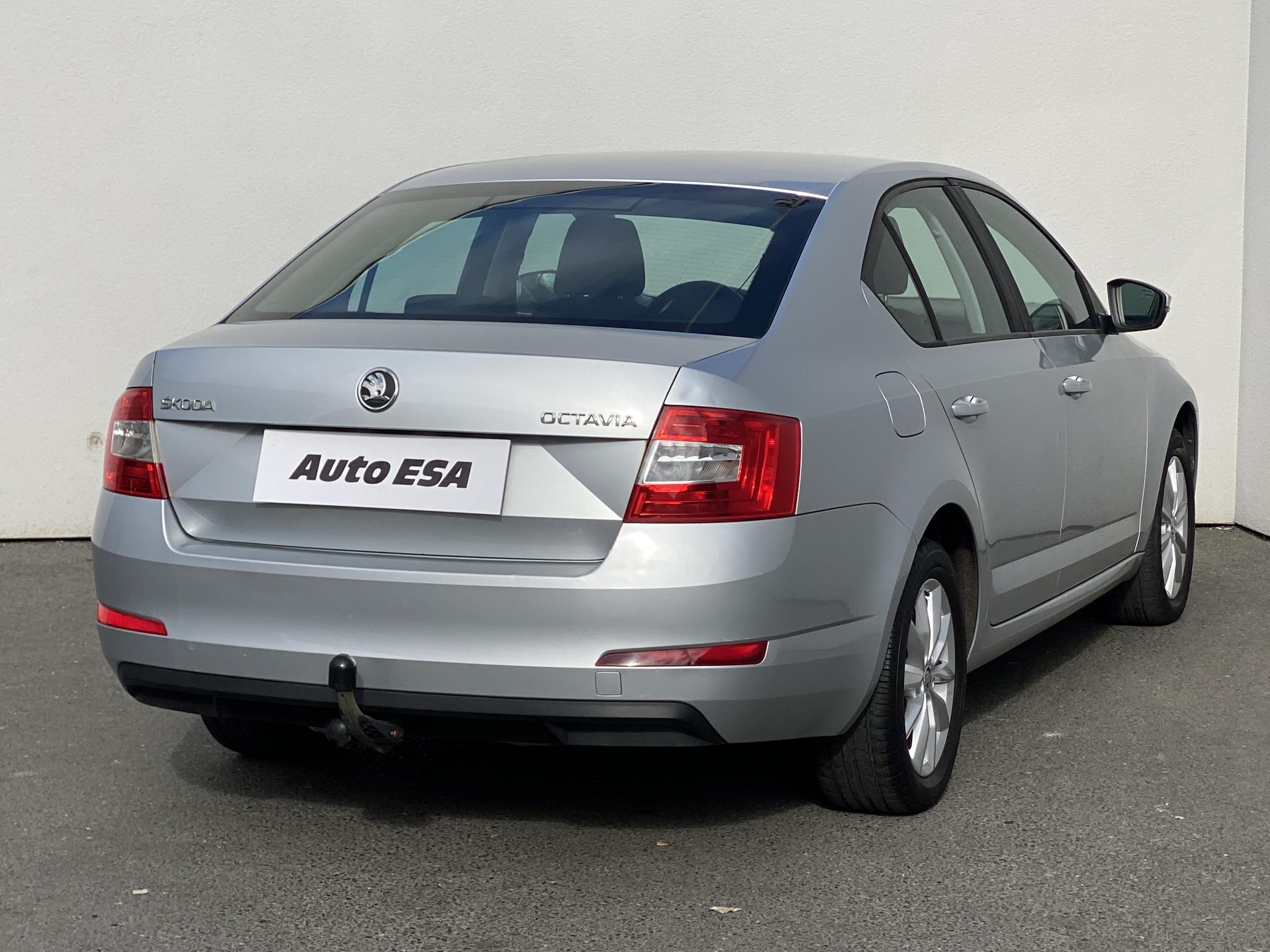 Škoda Octavia III, 2013 - pohled č. 4