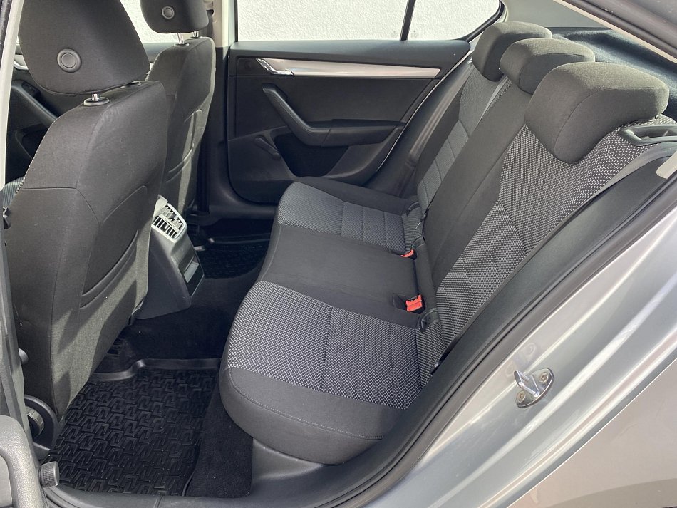 Škoda Octavia III 1.6 TDi Ambition