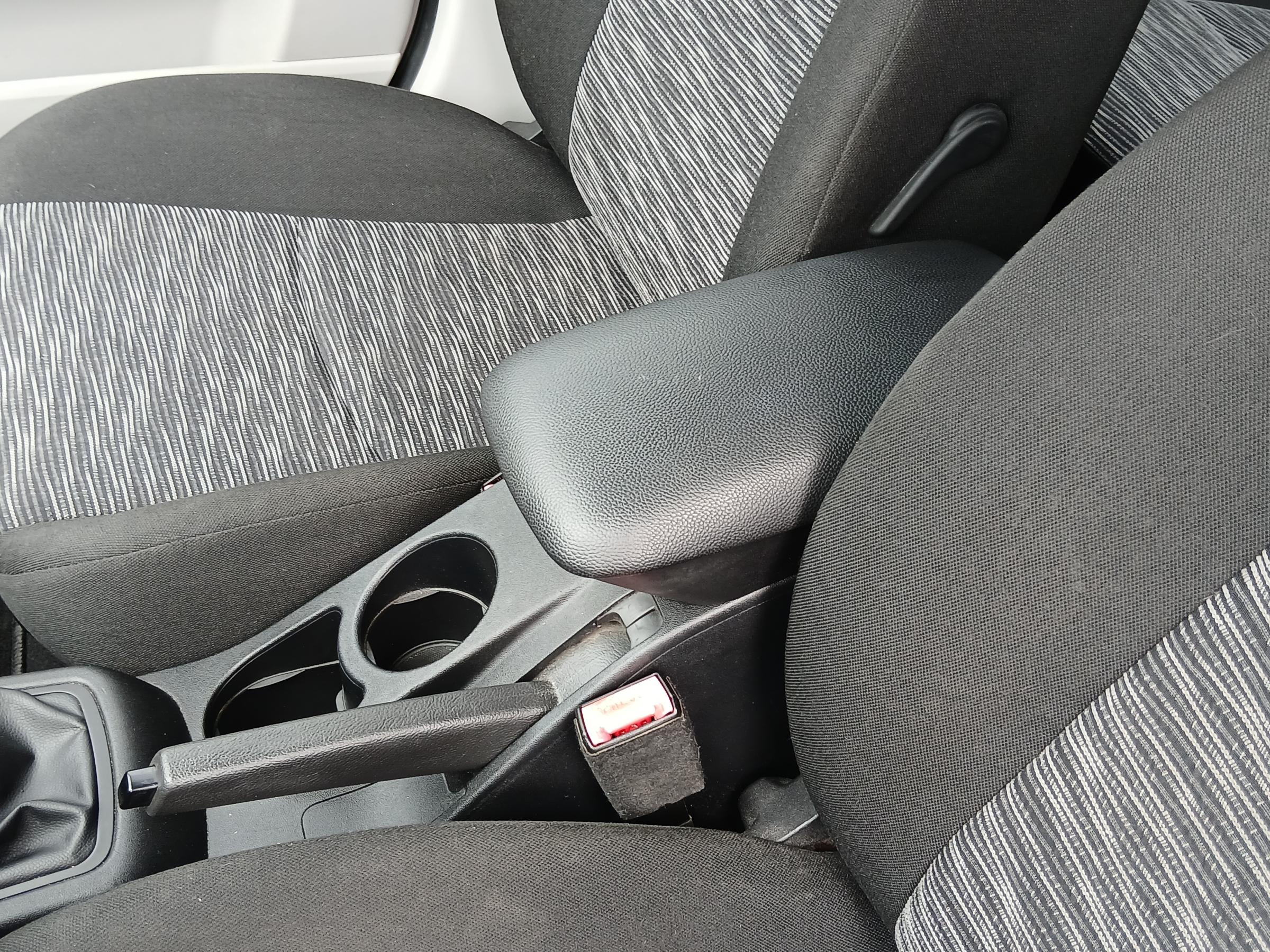 Kia Cee´d, 2008 - pohled č. 17