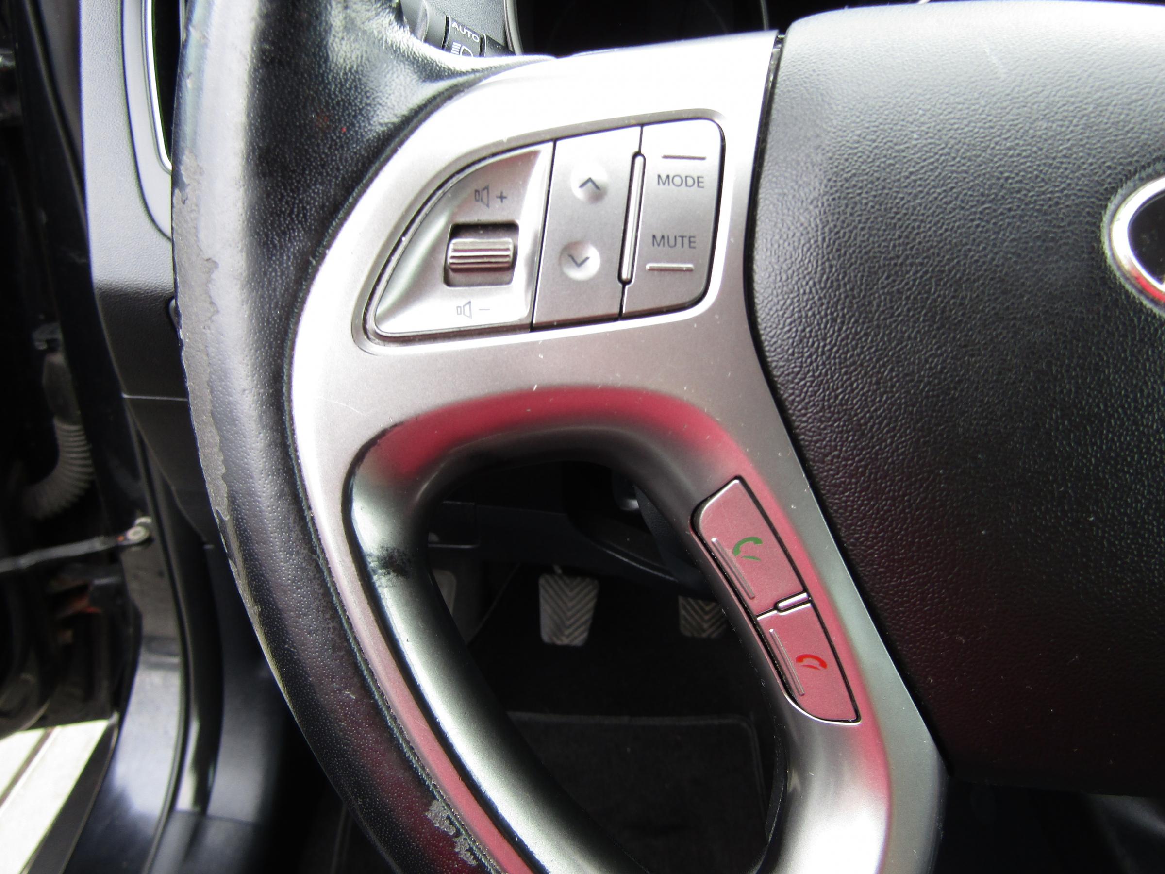 Hyundai ix35, 2010 - pohled č. 15