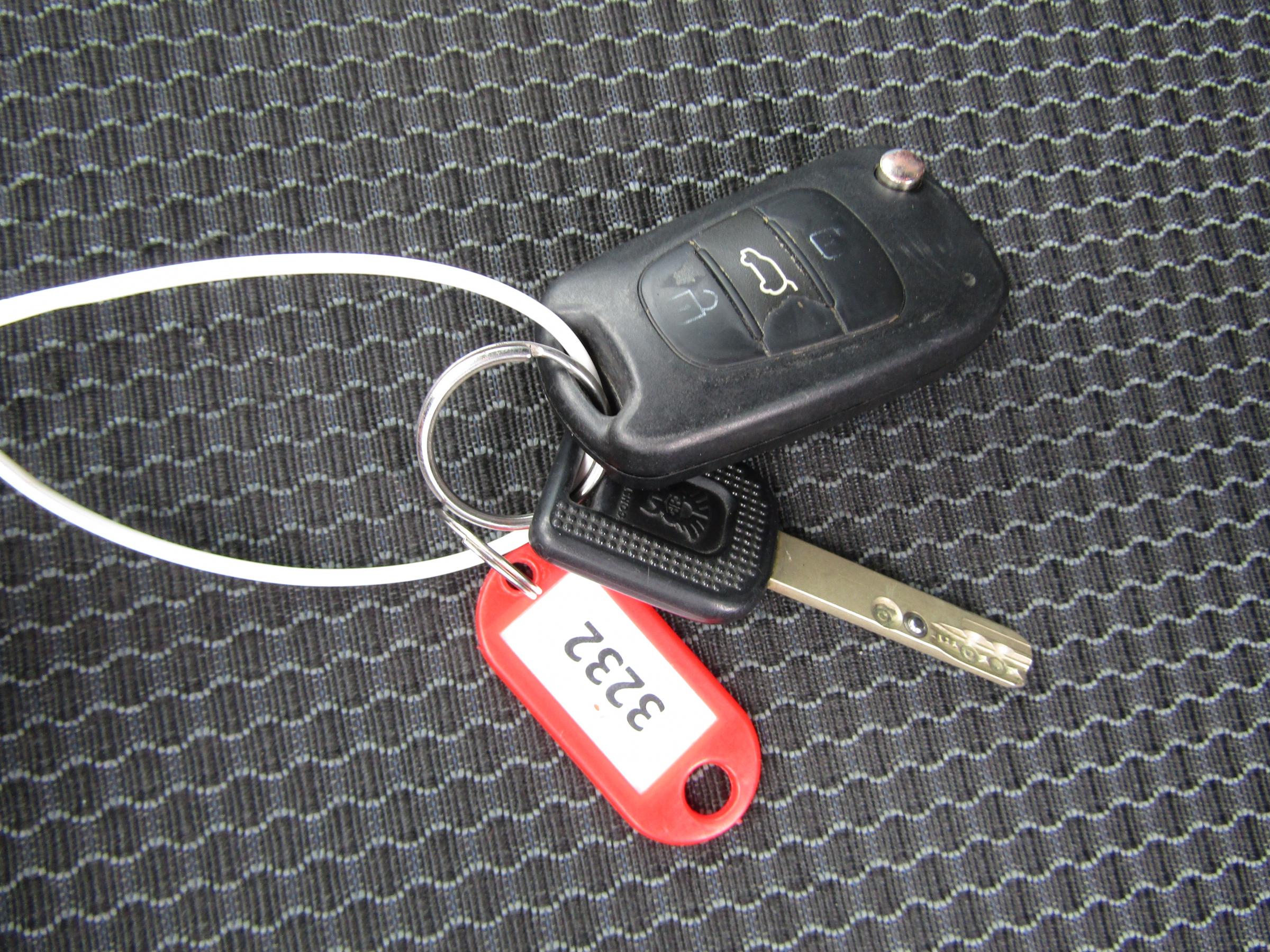 Hyundai ix35, 2010 - pohled č. 21