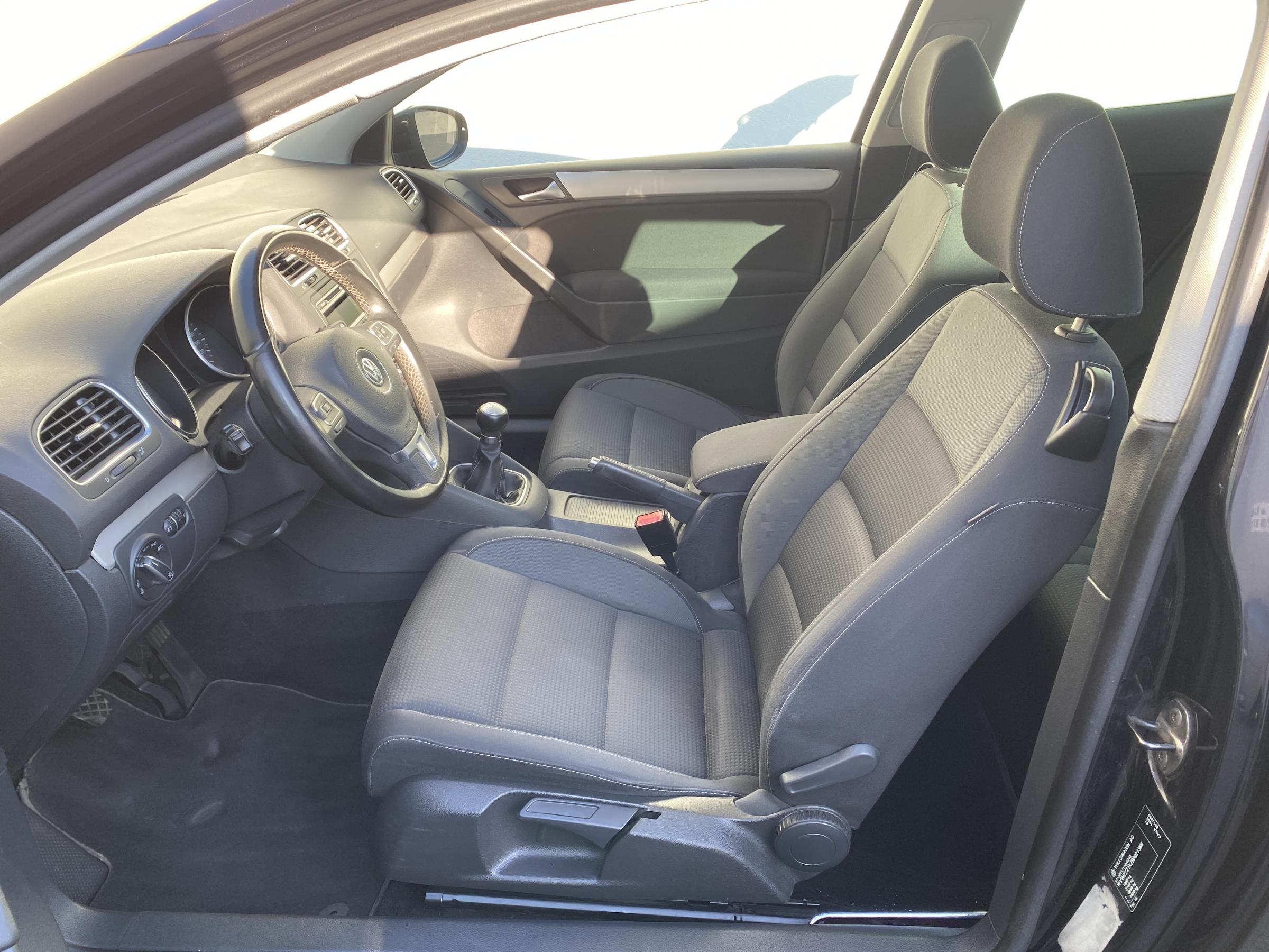 Volkswagen Golf, 2011 - pohled č. 9