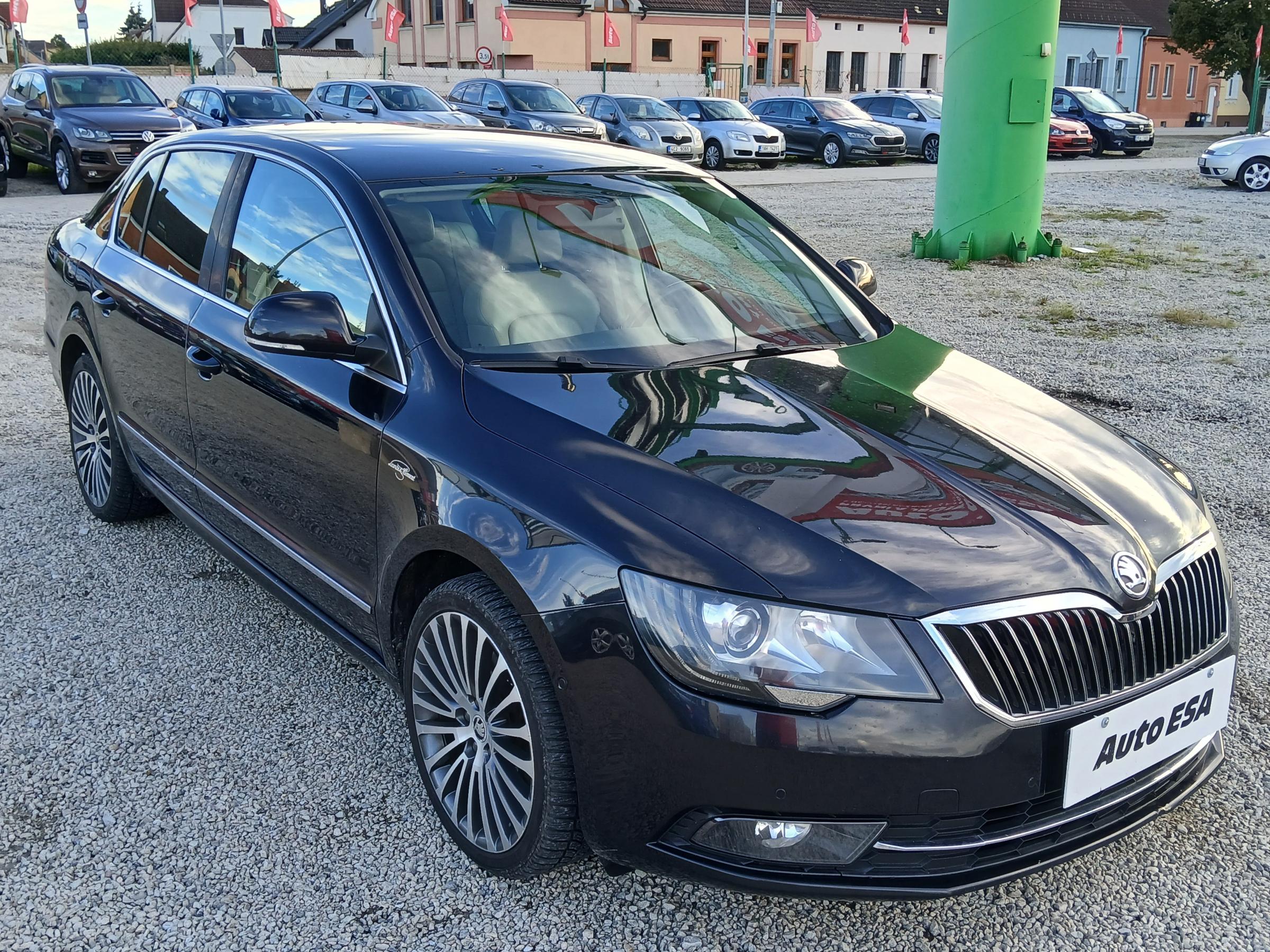 Škoda Superb II, 2014