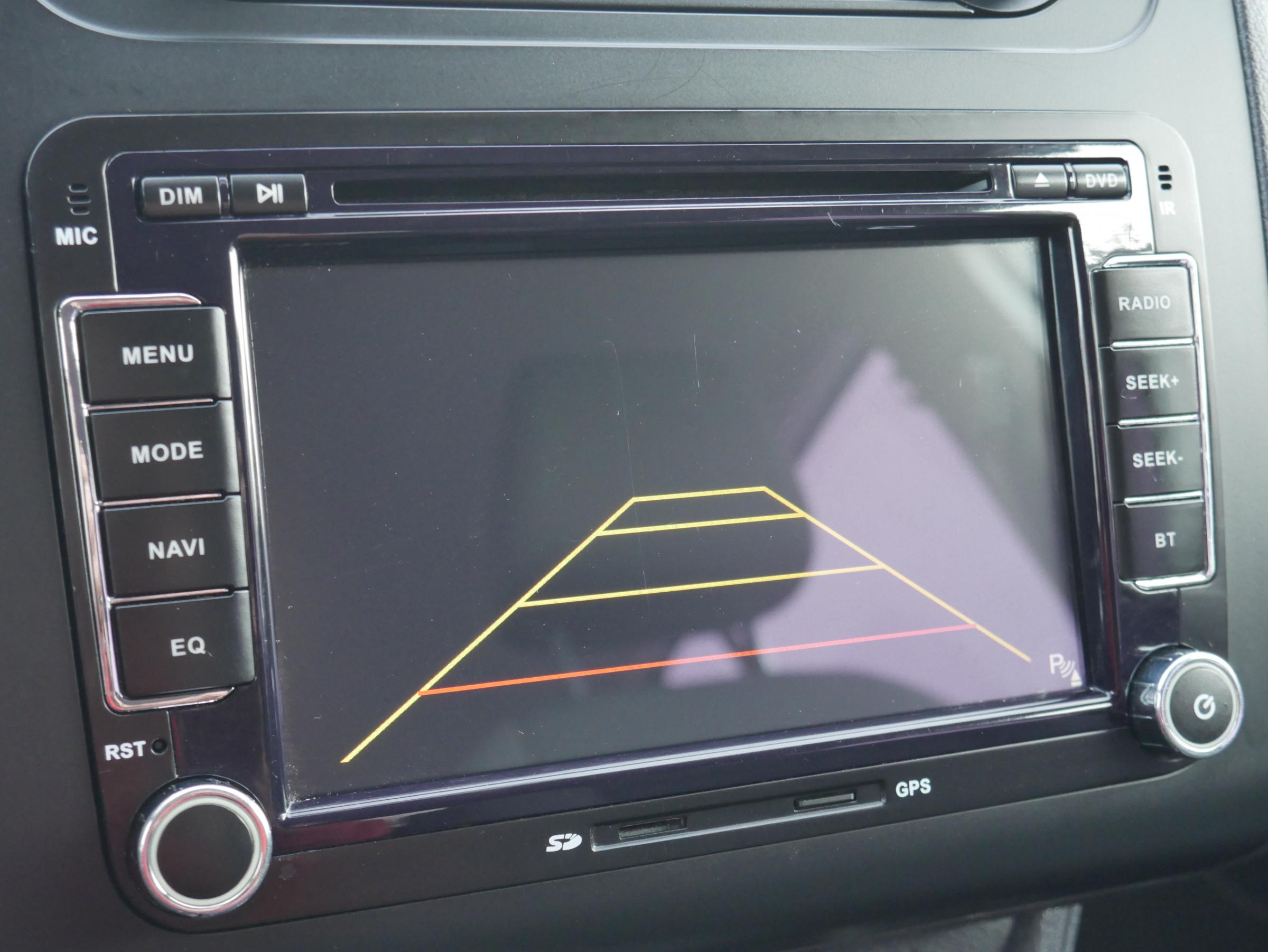 Volkswagen Touran, 2011 - pohled č. 15