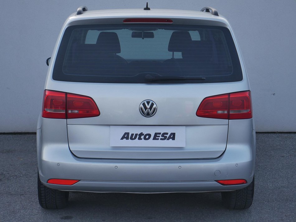 Volkswagen Touran 1.6 TDi  7míst