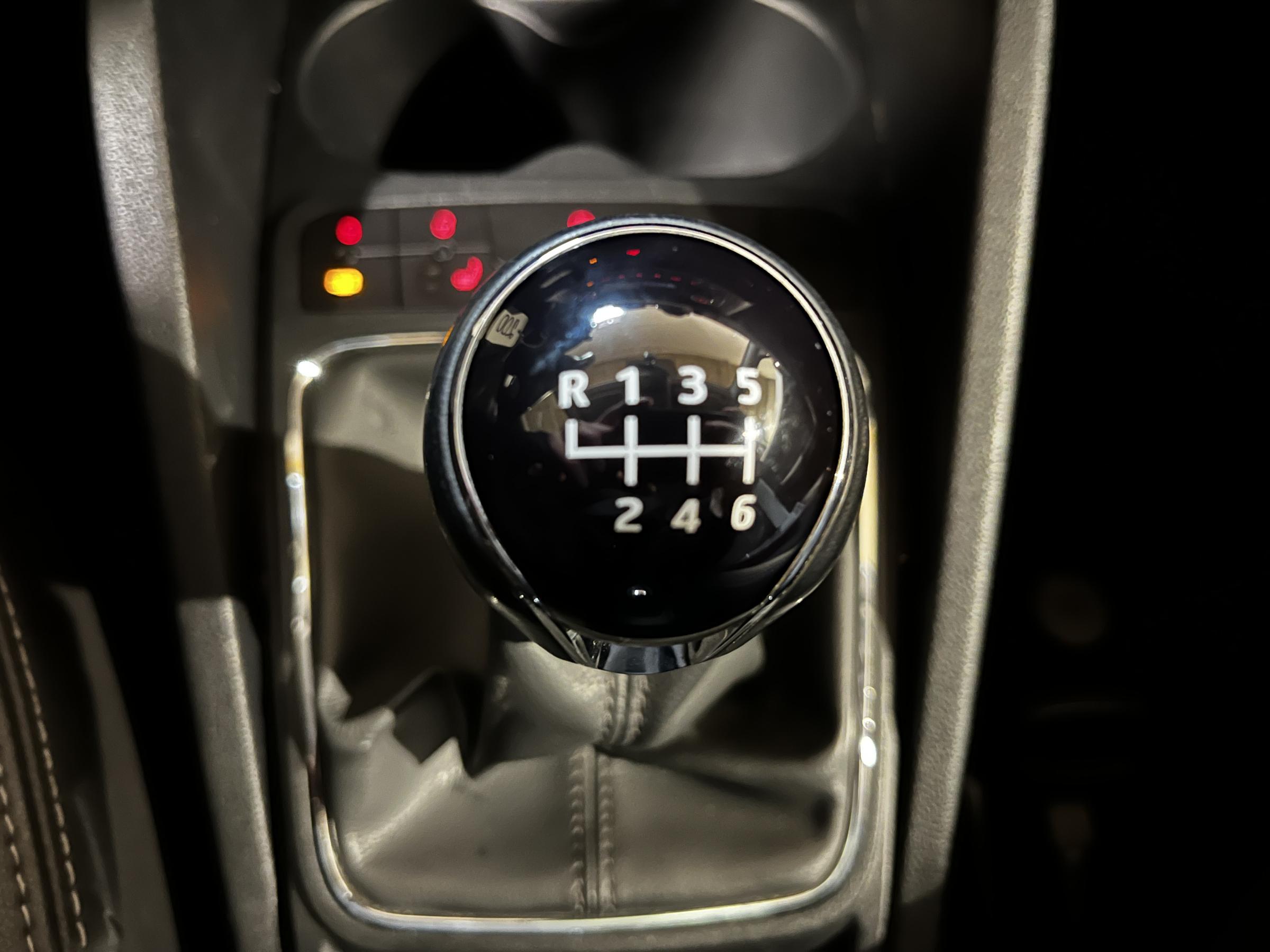 Seat Ibiza, 2016 - pohled č. 17