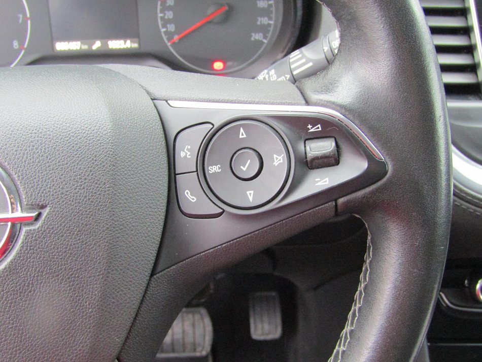 Opel Crossland X 1.2T Innovation