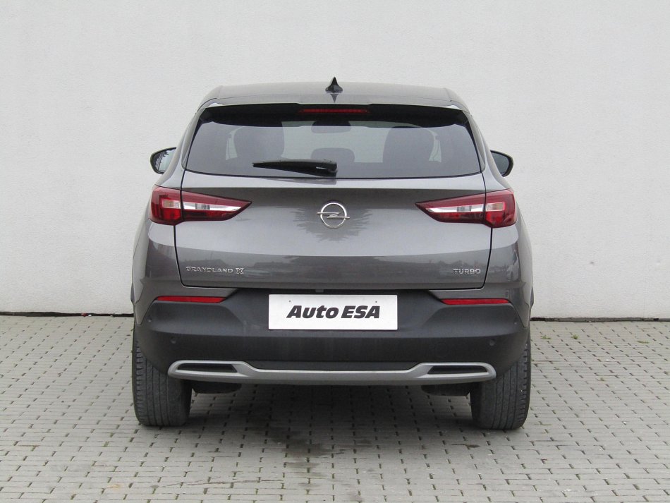 Opel Crossland X 1.2T Innovation
