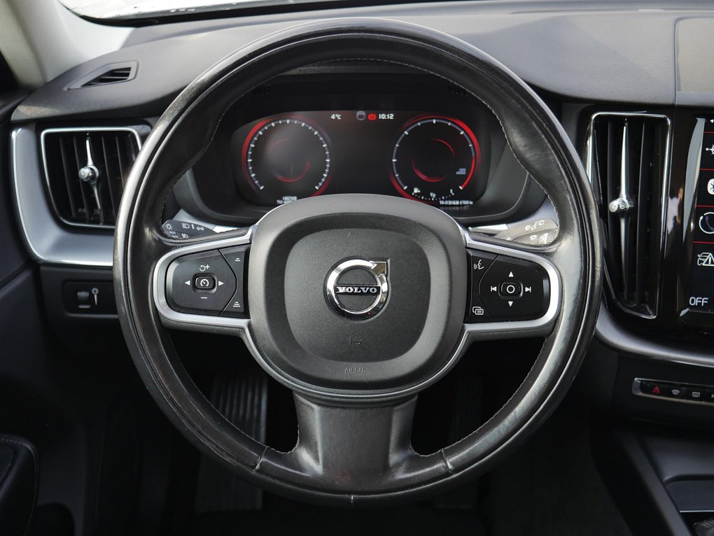 Volvo XC60 2.0 D4 Momentum