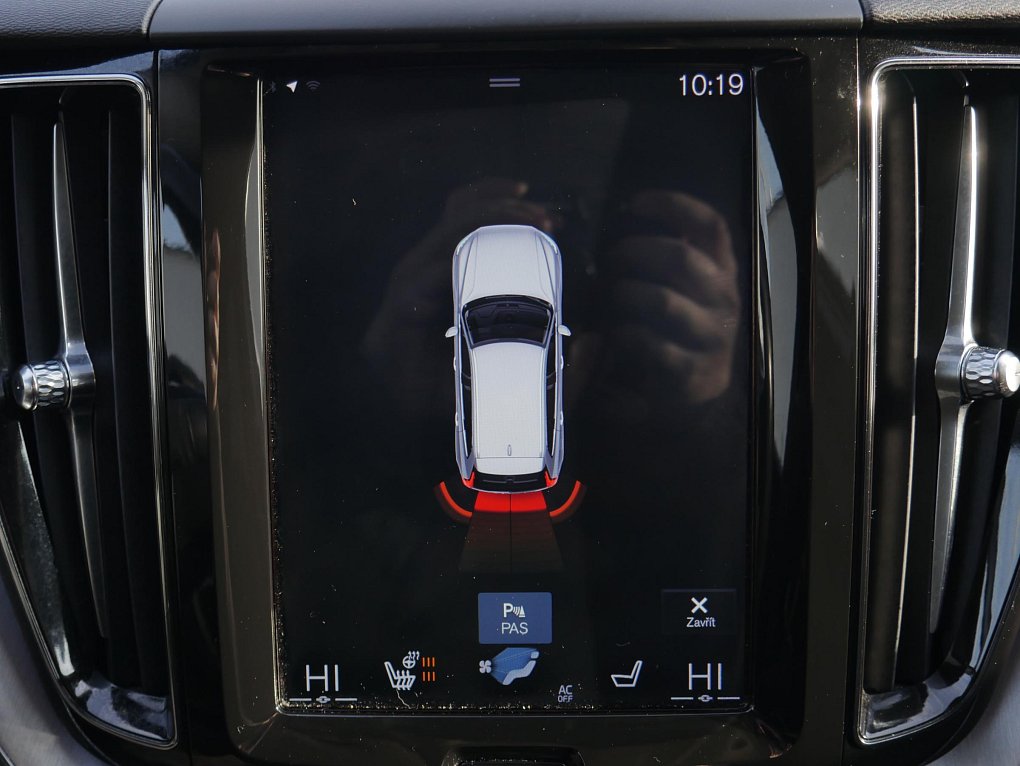 Volvo XC60 2.0 D4 Momentum